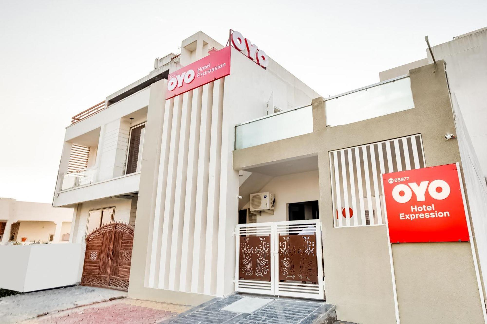 Hotel O Expression Indore Exteriör bild